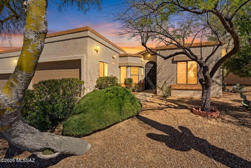 14410 N Spanish Garden Ln, Oro Valley, AZ, 85755-8641 | Card Image