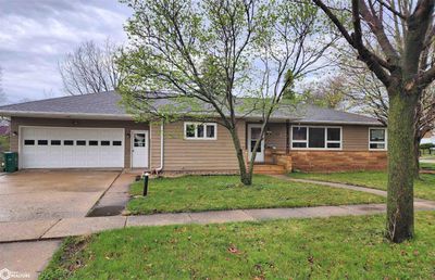 319 E Elm Street, Home with 4 bedrooms, 1 bathrooms and 2 parking in Algona IA | Image 1