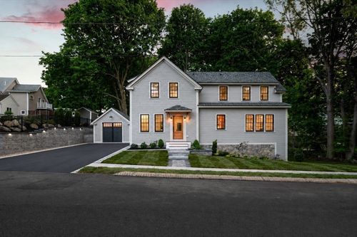 1 Stanley Ave, Newburyport, MA, 01950 | Card Image