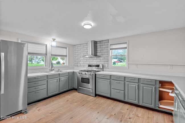 814 N C St, House other with 2 bedrooms, 1 bathrooms and 2 parking in Bridgeton NC | Image 7