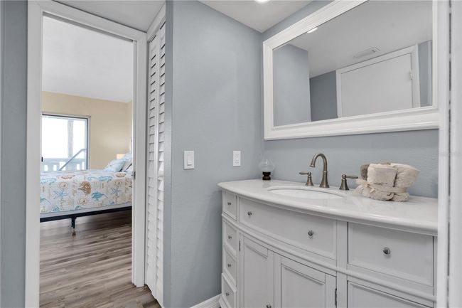 APT-302 - 403 Gulf Way, Condo with 2 bedrooms, 2 bathrooms and null parking in ST PETE BEACH FL | Image 13
