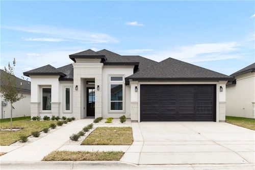 905 Magnolia St, Mission, TX, 78573-2851 | Card Image