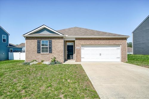 328 Oliver Way, Baxter, TN, 38544-2403 | Card Image