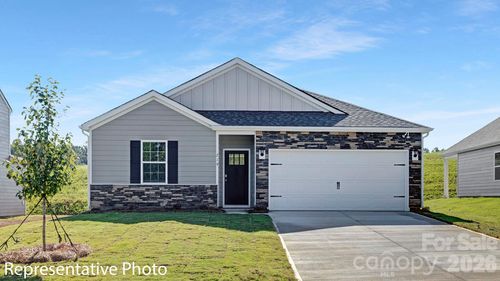 225 Superstar St, Salisbury, NC, 28147-9829 | Card Image
