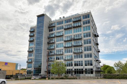 unit-306-120 Sw 5th St, Des Moines, IA, 50309-4717 | Card Image