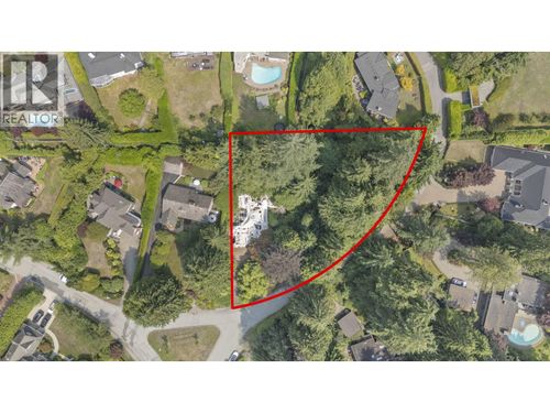 410 Eastcot Rd, West Vancouver, BC, V7S1E2 | Card Image