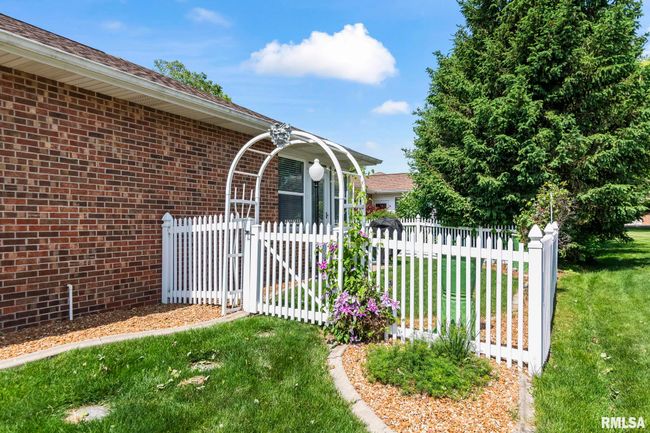 5021 Wildcat Run, House other with 2 bedrooms, 3 bathrooms and null parking in Springfield IL | Image 29