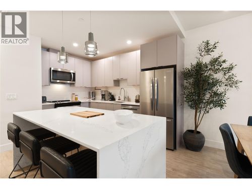 4403-1701 Coursier Ave, Revelstoke, BC, V0E2S0 | Card Image