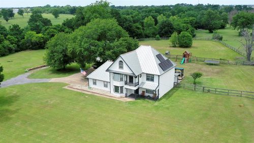 1985 Eastridge Ln, Madisonville, TX, 77864-2157 | Card Image