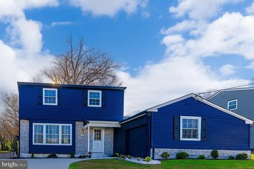 22 Clemson Rd, CHERRY HILL, NJ, 08034-1212 | Card Image