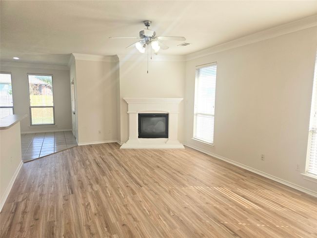 2613 Evening Shade Dr, House other with 3 bedrooms, 2 bathrooms and null parking in Fort Worth TX | Image 5