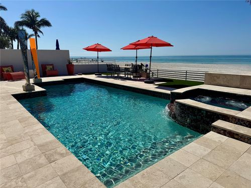 1522 Gulf Blvd, INDIAN ROCKS BEACH, FL, 33785-2711 | Card Image