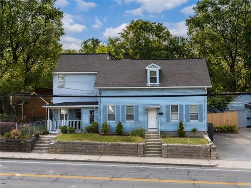 353 Washington St, West Warwick, RI, 02893-5925 | Card Image