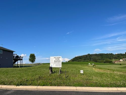 533 Manheim Ave, Saint Charles, MN, 55972-1084 | Card Image