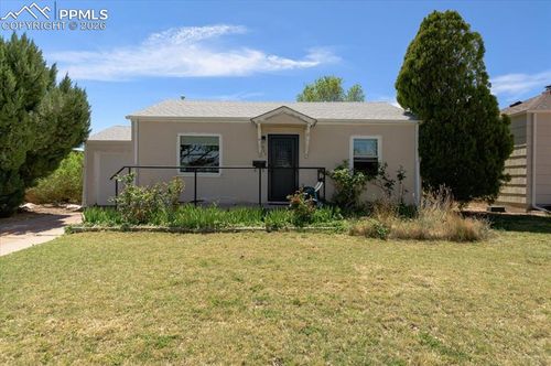 920 Central Ct, Pueblo, CO, 81003-1725 | Card Image