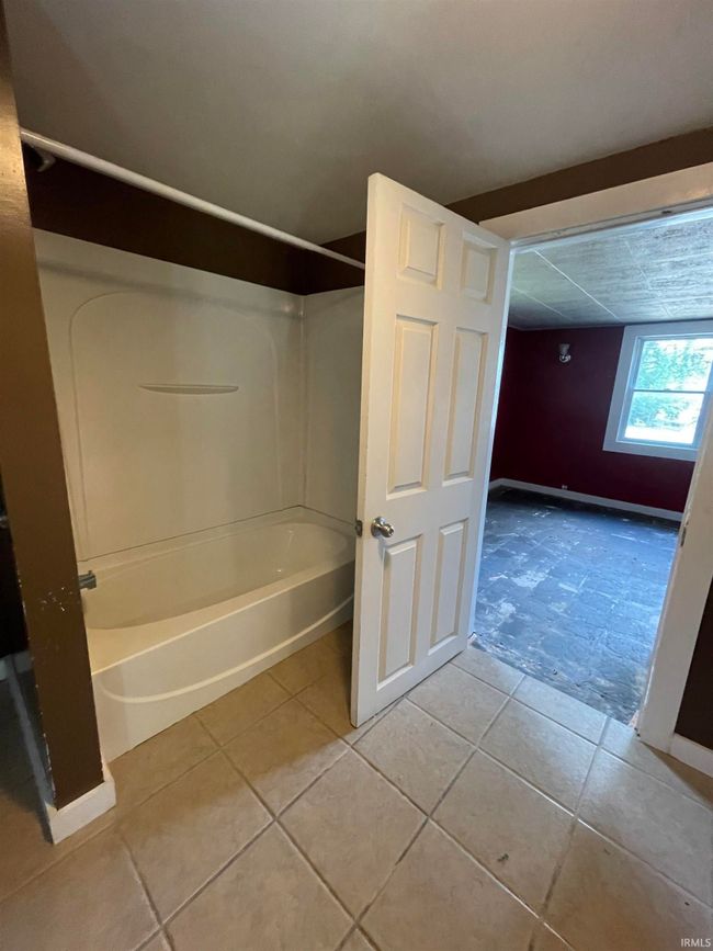 805 W 3 Rd St, House other with 3 bedrooms, 1 bathrooms and null parking in North Manchester IN | Image 14