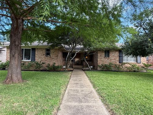 7476 Walling Ln, Dallas, TX, 75231-7338 | Card Image
