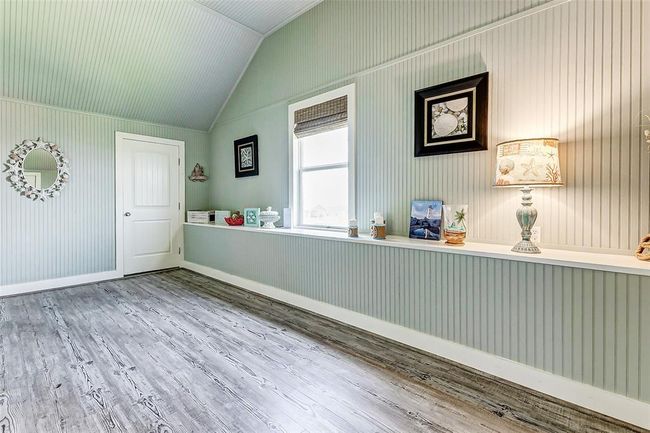 950 Seadrift Dr, House other with 5 bedrooms, 4 bathrooms and null parking in Crystal Beach TX | Image 19