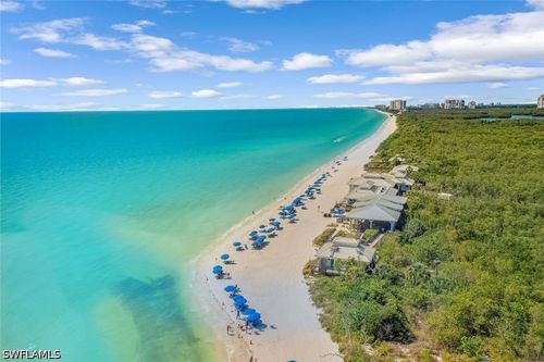 402-5817 Glencove Dr, NAPLES, FL, 34108-3139 | Card Image
