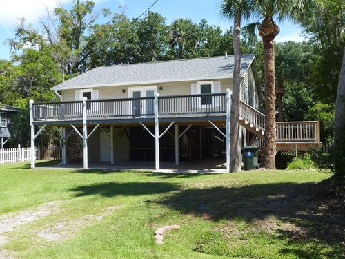 1219 Thistle St, Edisto Island, SC, 29438-3300 | Card Image