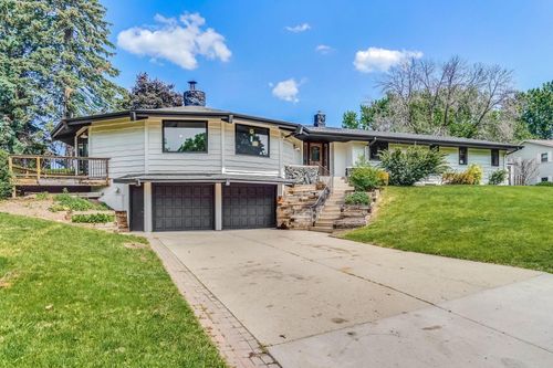1000 Winston Cir, Mendota Heights, MN, 55118-1035 | Card Image