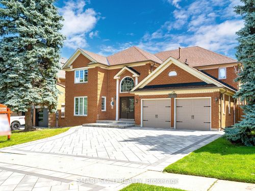 805 Lockwood Cir, Newmarket, ON, L3X1K8 | Card Image