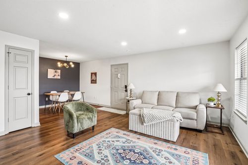 40-2258 Lebanon Pike, Nashville, TN, 37214-2426 | Card Image