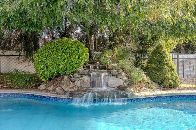3 Mulberry Ct, House other with 5 bedrooms, 5 bathrooms and null parking in Miller Place NY | Image 35