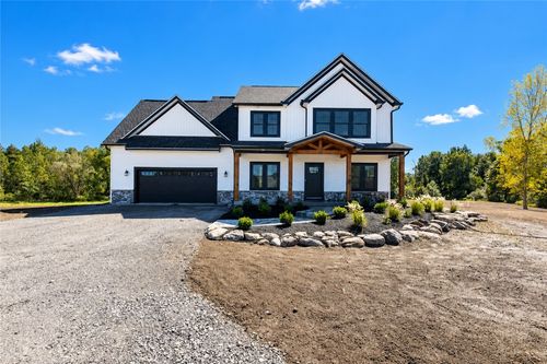 66 Parnell Dr, Churchville, NY, 14428-8906 | Card Image