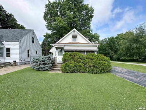 1717 31st Street A, Moline, IL, 61265-3337 | Card Image