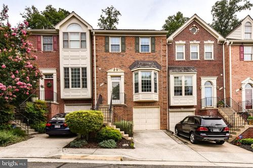 6006 Kelsey Ct, Falls Church, VA, 22044-2944 | Card Image