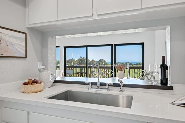921 - 3375 Foothill Rd, Condo with 3 bedrooms, 2 bathrooms and null parking in Carpinteria CA | Image 10