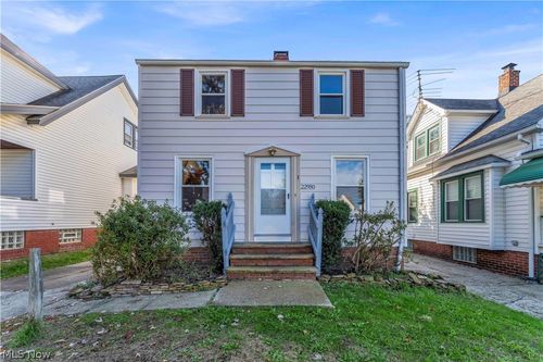 22950 Ivan Ave, Euclid, OH, 44123-3244 | Card Image