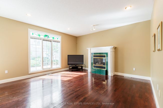57 Orr Cres, House other with 4 bedrooms, 3 bathrooms and 4 parking in Stoney Creek ON | Image 16