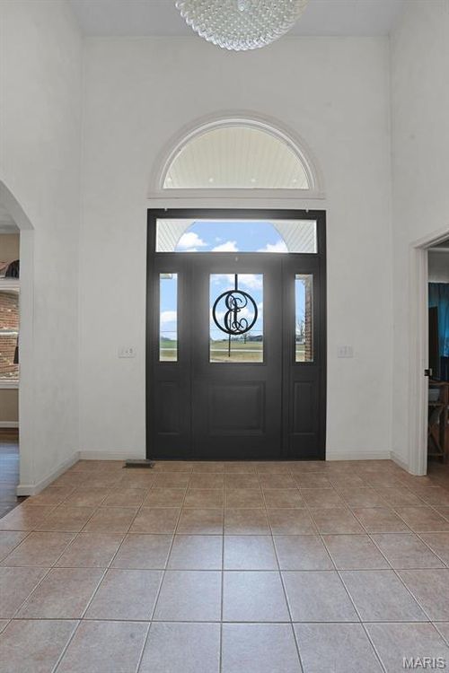 6125 Moro Rd, Moro, IL, 62067-1331 | Card Image