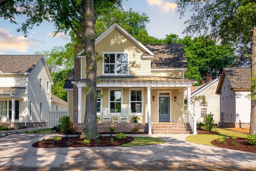 221 Williamsburg Street Ne, Aiken, SC, 29801 | Card Image