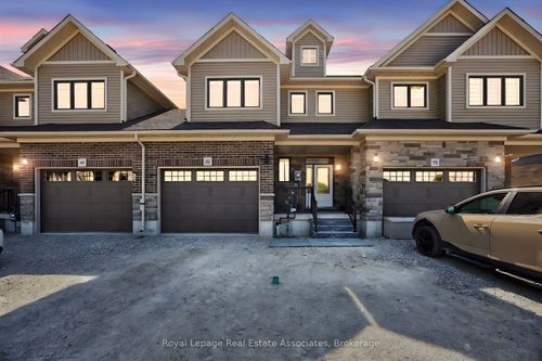 51 Swain Cres, Collingwood, ON, L9Y5T3 | Card Image