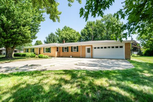3813 Green Acre Dr, Saint Joseph, MI, 49085-9579 | Card Image
