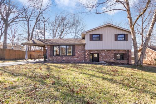 403 Bonnawood Dr, Hermitage, TN, 37076-1052 | Card Image