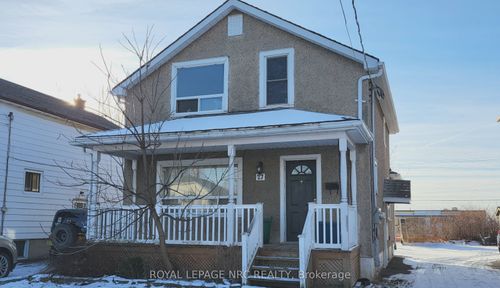 27 Lasalle(Main Unit) Street E, Welland, ON, L3B4J5 | Card Image