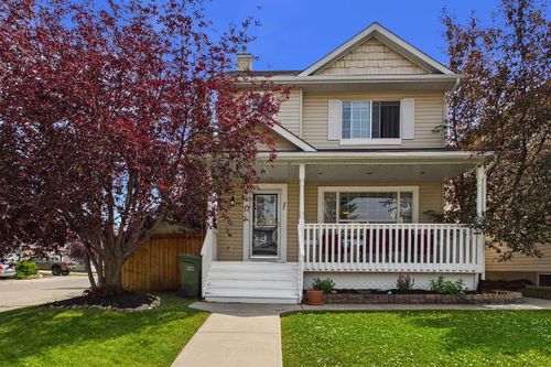 27 Bridlewood Pk Sw, Calgary, AB, T2Y3R6 | Card Image