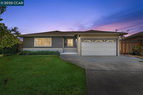 365 Pestana Pl, Livermore, CA, 94550-3328 | Card Image