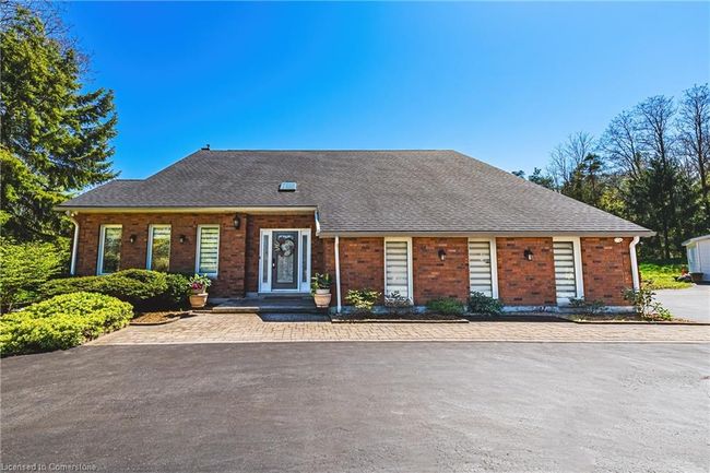 6 Iris Crt, House other with 7 bedrooms, 4 bathrooms and 13 parking in Carlisle ON | Image 7
