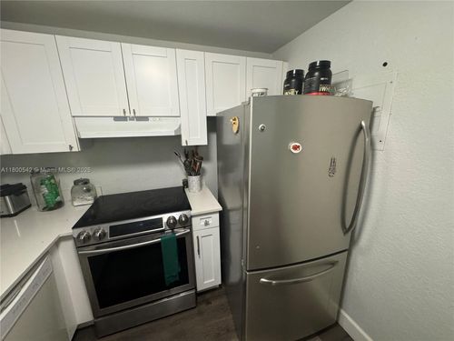 apt-312-4235 University Dr, Sunrise, FL, 33351-6230 | Card Image