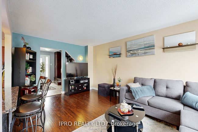238 Royal Salisbury Way, House attached with 3 bedrooms, 2 bathrooms and 3 parking in Brampton ON | Image 21