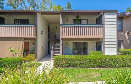 284-20702 El Toro, Lake Forest, CA, 92630 | Card Image