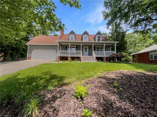 347 Beech Ridge Rd, Thomasville, NC, 27360-9713 | Card Image