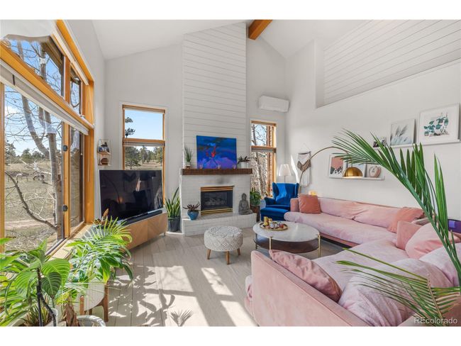 21505 Spring Creek Rd, House other with 3 bedrooms, 3 bathrooms and null parking in Buffalo Creek CO | Image 9