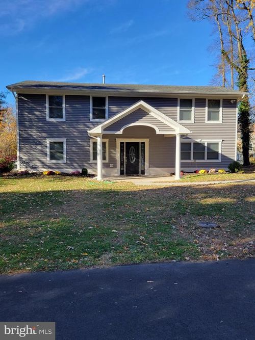 210 Royal Ave, HAINESPORT, NJ, 08036-2970 | Card Image