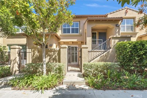46 New Season, Irvine, CA, 92602-2477 | Card Image